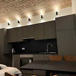 Cosy Renovated Apartment In Mariahilf